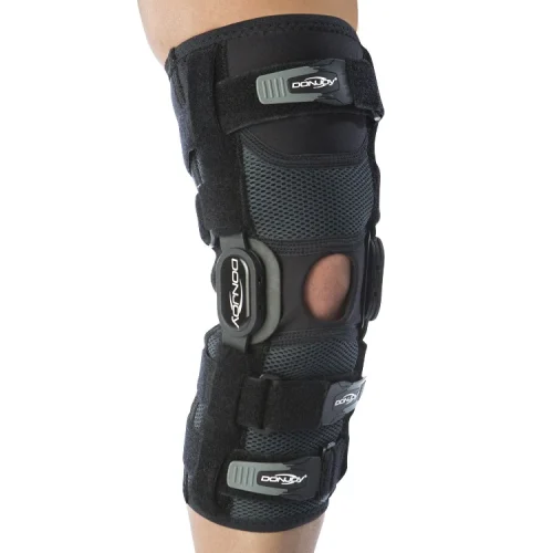 DonJoy Playmaker II Knee Brace
